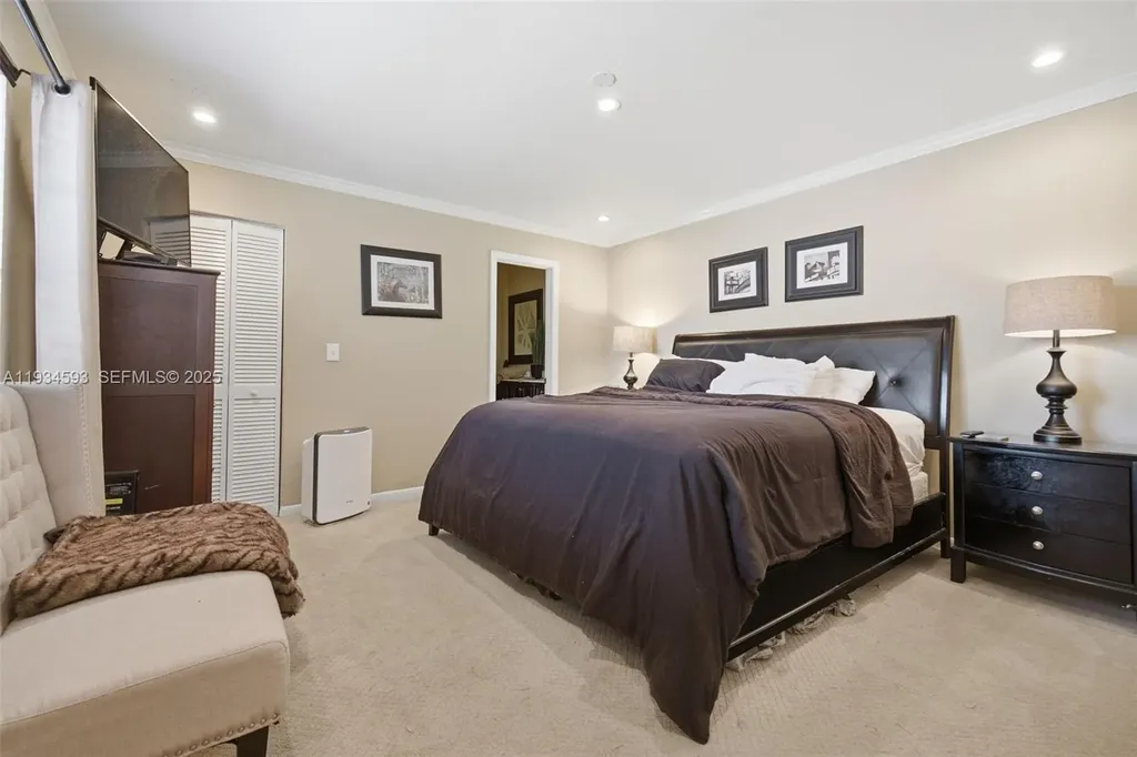 2647 NW 99th Avenue Coral Springs FL 33065