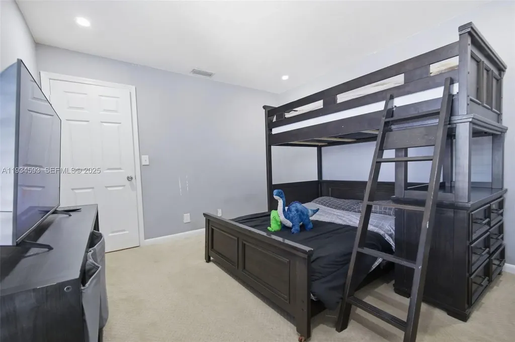 2647 NW 99th Avenue Coral Springs FL 33065