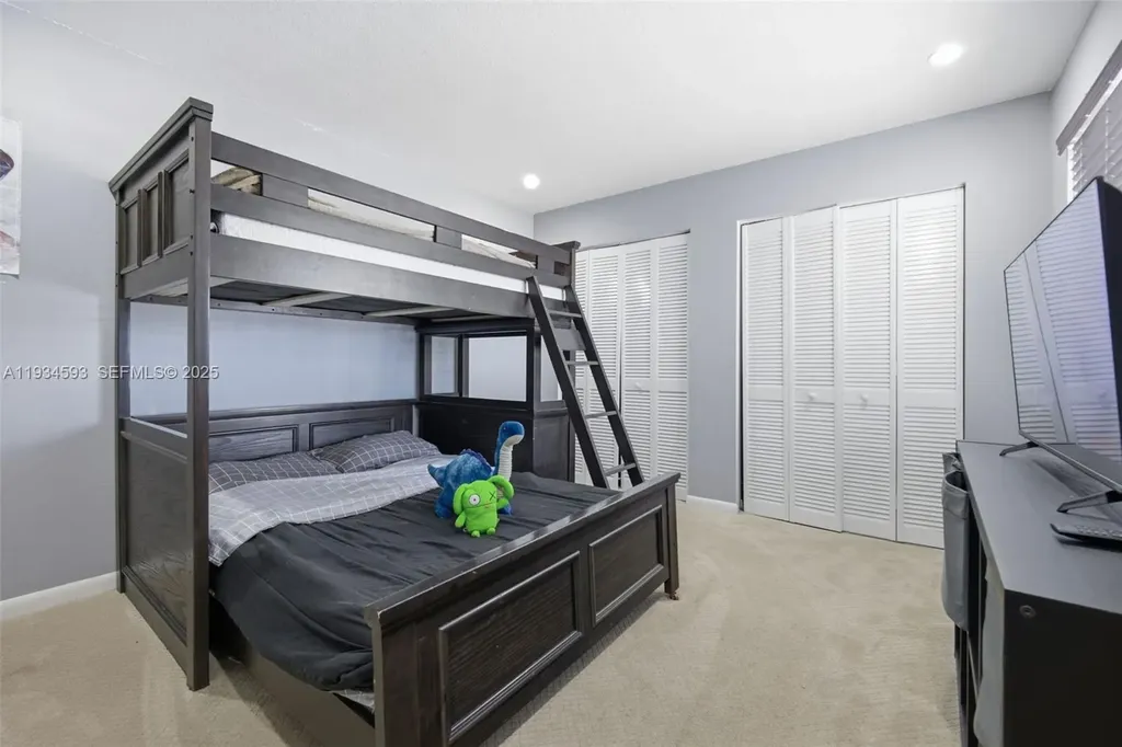 2647 NW 99th Avenue Coral Springs FL 33065