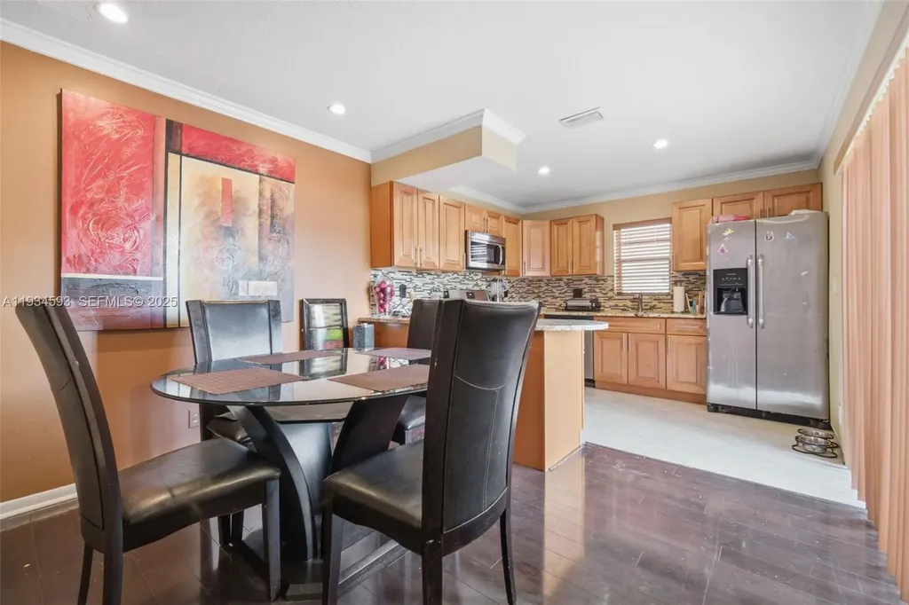 2647 NW 99th Avenue Coral Springs FL 33065