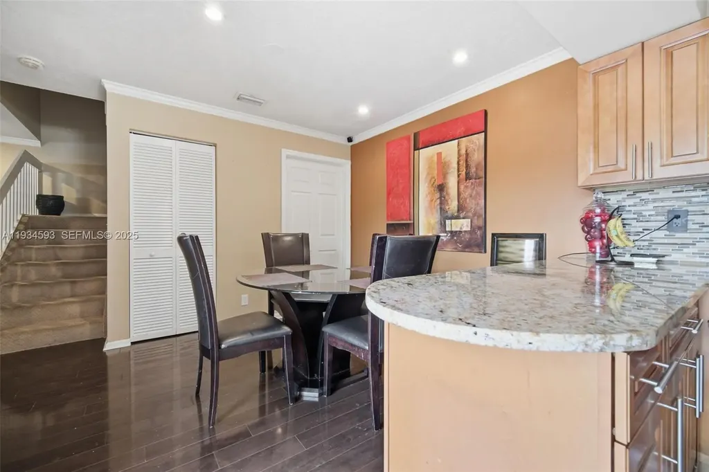 2647 NW 99th Avenue Coral Springs FL 33065