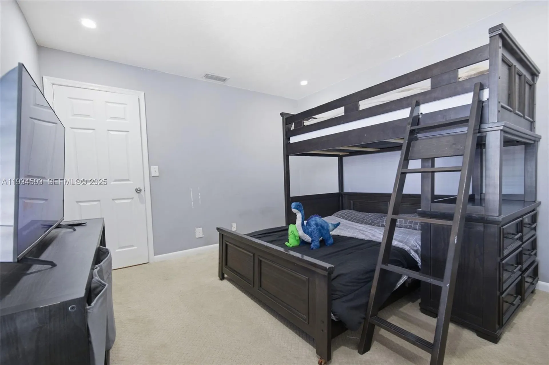 2647 NW 99th Avenue Coral Springs FL 33065