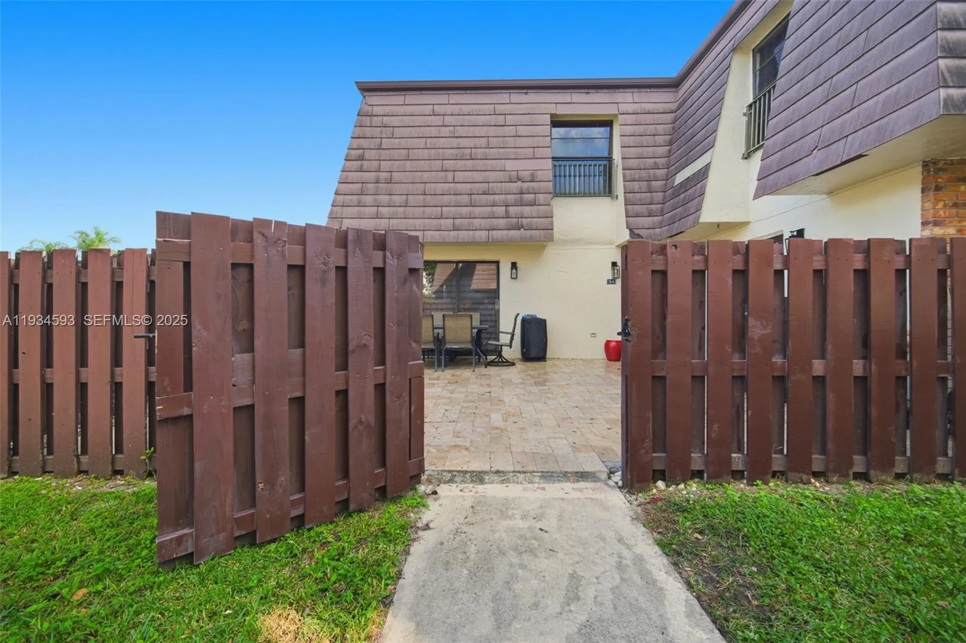 2647 NW 99th Avenue Coral Springs FL 33065