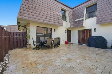 2647 NW 99th Avenue Coral Springs FL 33065