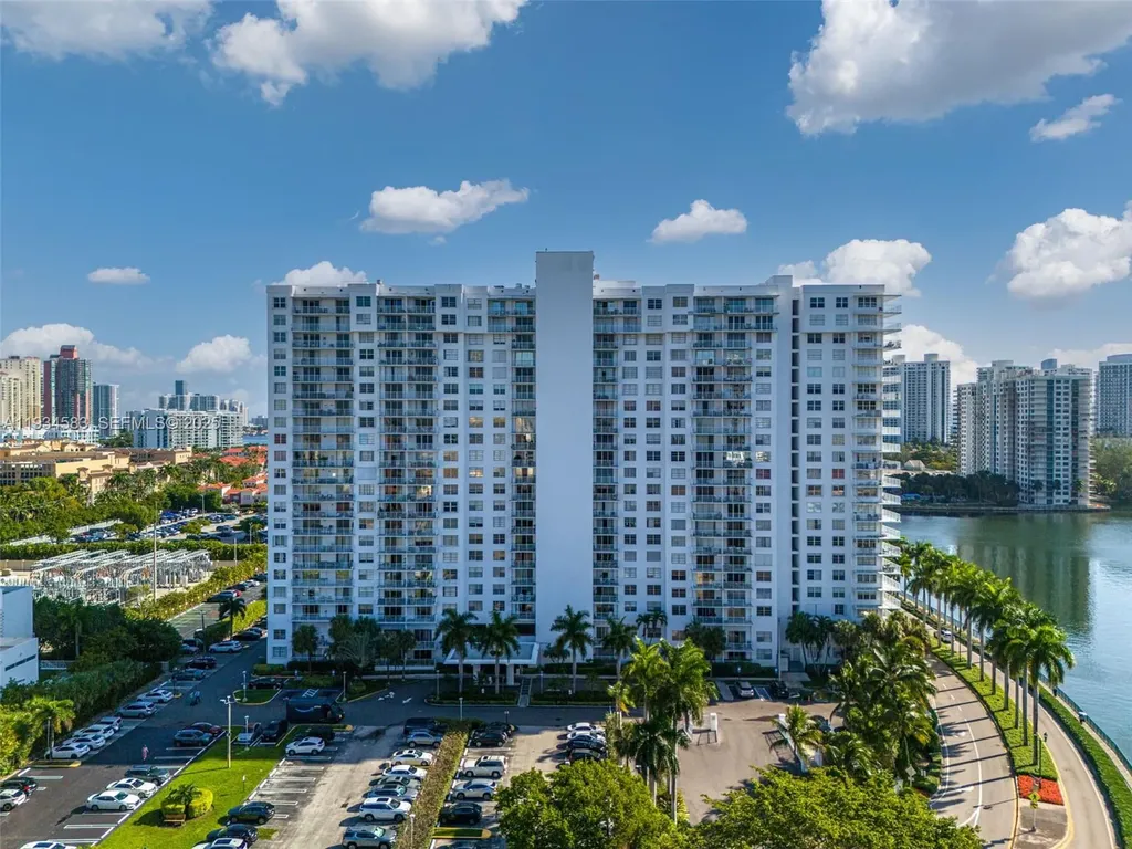 2801 NE 183rd Street Aventura FL 33160