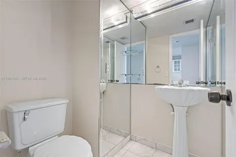 2801 NE 183rd Street Aventura FL 33160