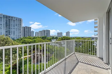 2801 NE 183rd Street Aventura FL 33160