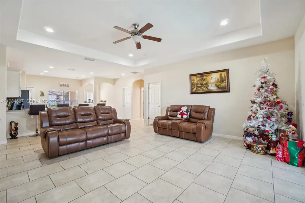 310 Villa Sorrento Circle Other City - In The State Of Florida FL 33844