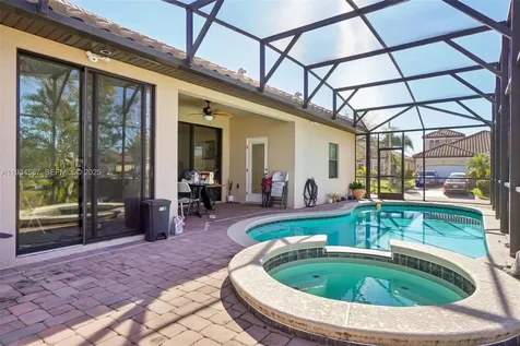 310 Villa Sorrento Circle Other City - In The State Of Florida FL 33844