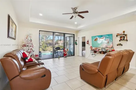 310 Villa Sorrento Circle Other City - In The State Of Florida FL 33844