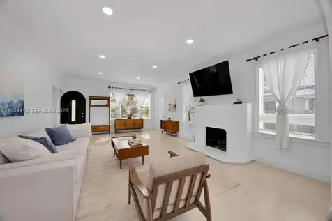 1785 SW 10th Street Miami FL 33135