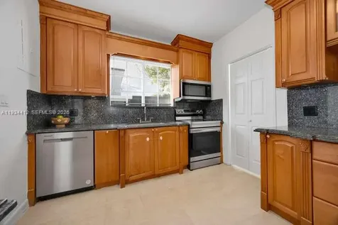 1785 SW 10th Street Miami FL 33135