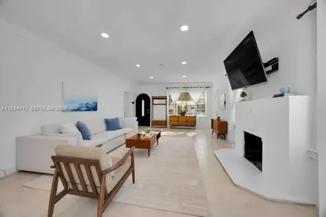 1785 SW 10th Street Miami FL 33135