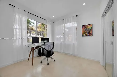 1785 SW 10th Street Miami FL 33135