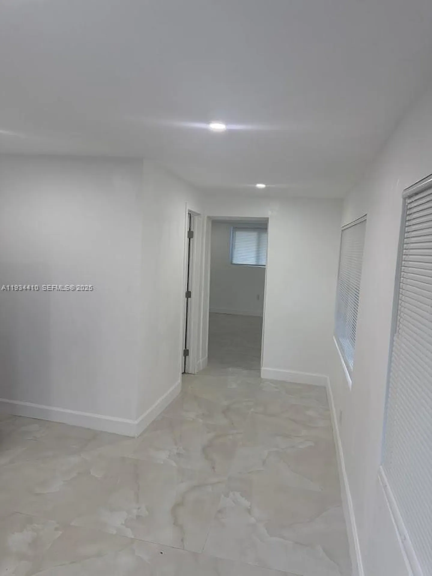 1021 NW 25th Way Fort Lauderdale FL 33311