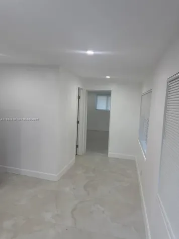 1021 NW 25th Way Fort Lauderdale FL 33311