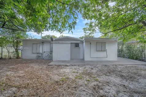 265 NW 135th North Miami FL 33168
