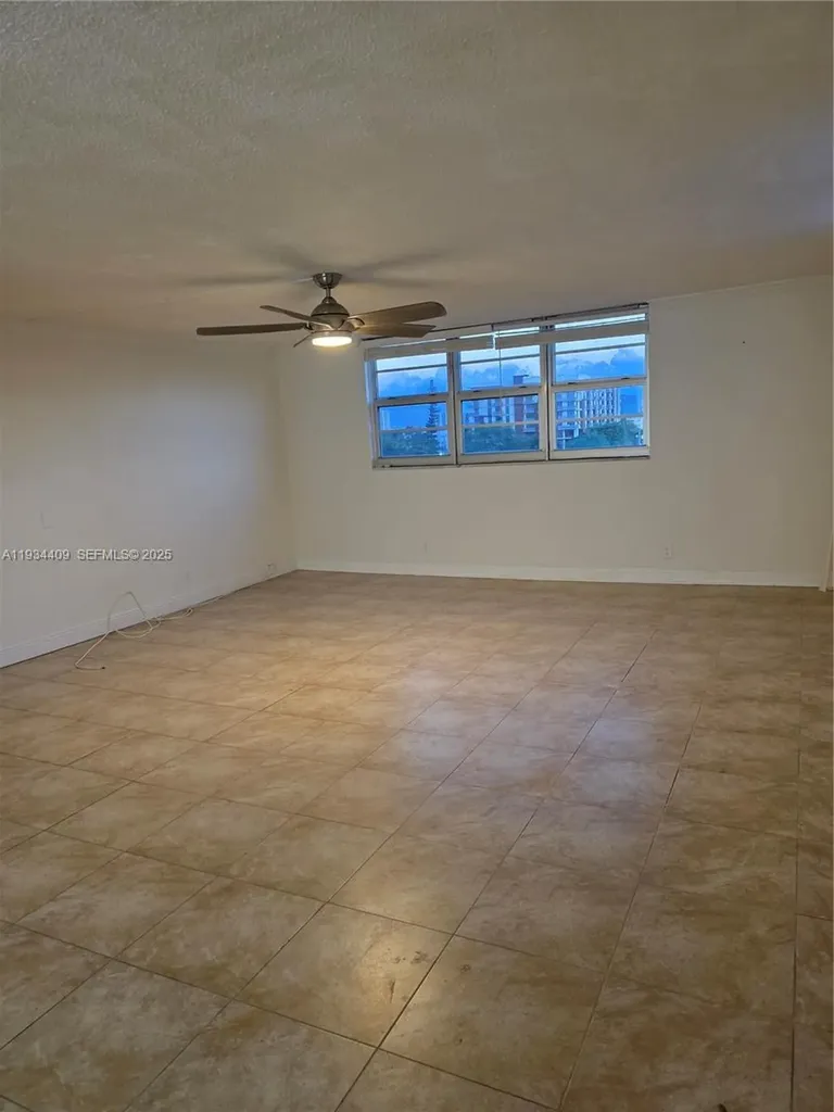 1811 Jefferson Street Hollywood FL 33020