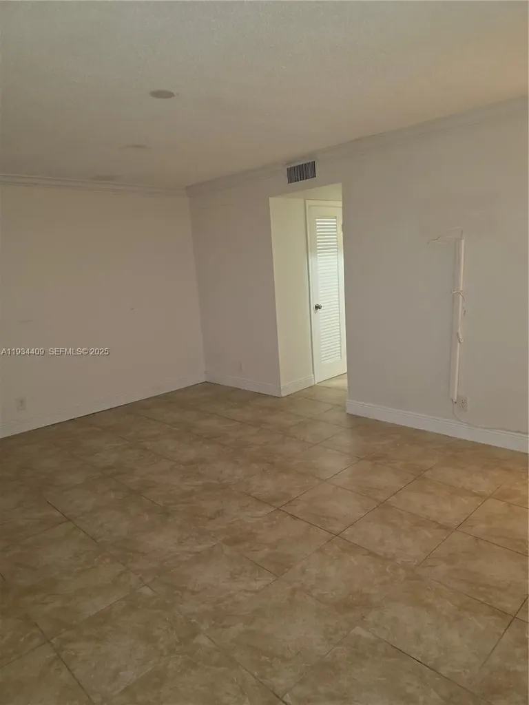 1811 Jefferson Street Hollywood FL 33020