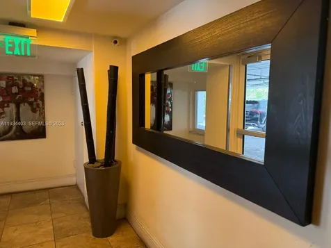 910 Michigan Avenue Miami Beach FL 33139