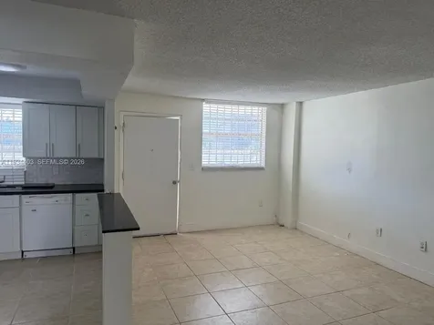 910 Michigan Avenue Miami Beach FL 33139