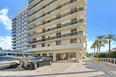 9559 Collins Avenue Surfside FL 33154