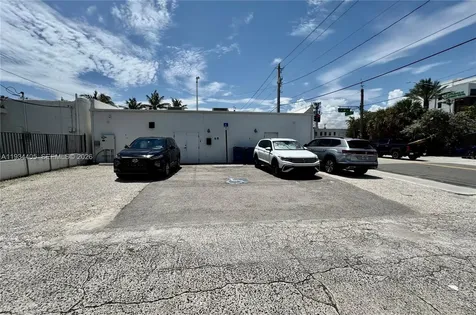 66-68 N Federal Highway Dania Beach FL 33004