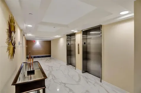 6917 Collins Avenue Miami Beach FL 33141