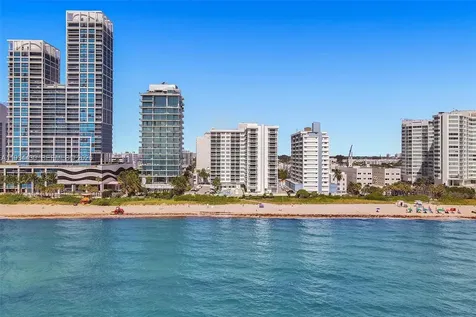 6917 Collins Avenue Miami Beach FL 33141