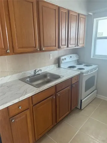621 SW 15th Avenue Miami FL 33135