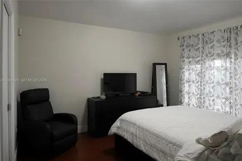 5763 NW 97th Court Doral FL 33178