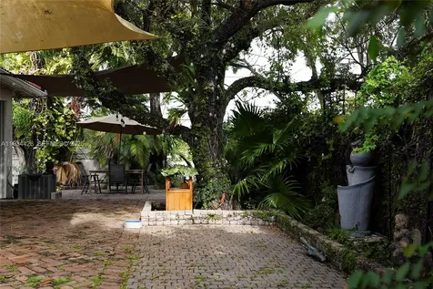 5763 NW 97th Court Doral FL 33178