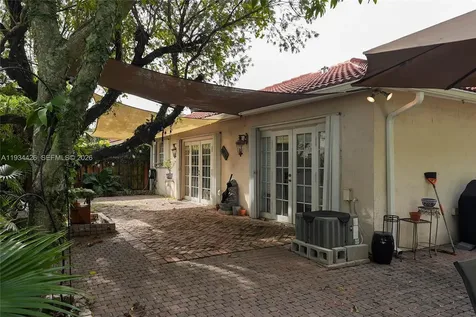 5763 NW 97th Court Doral FL 33178