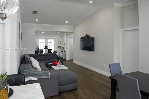 5763 NW 97th Court Doral FL 33178