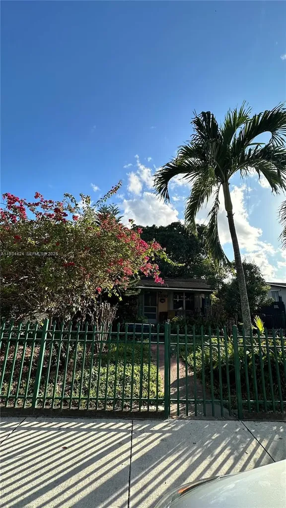 1230 W 35th Street Hialeah FL 33012