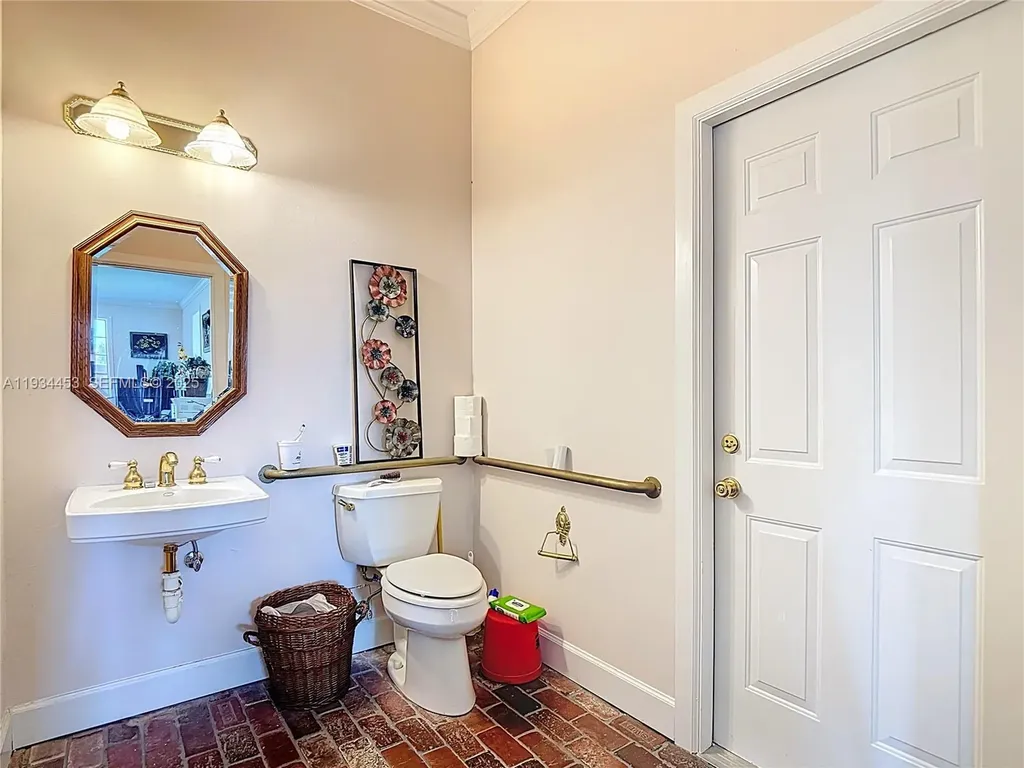 1312 N 15th Street Other City - In The State Of Florida FL 34142