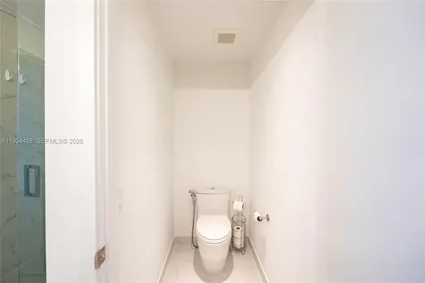 16385 Biscayne Boulevard North Miami Beach FL 33160