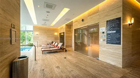 16385 Biscayne Boulevard North Miami Beach FL 33160