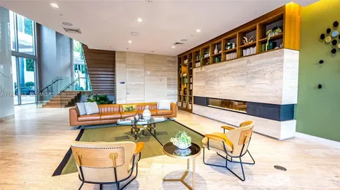 16385 Biscayne Boulevard North Miami Beach FL 33160