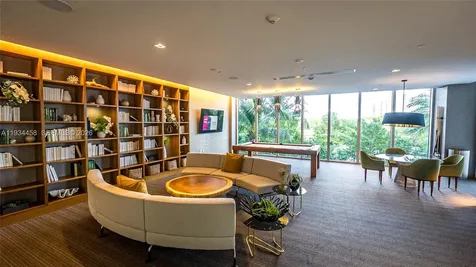 16385 Biscayne Boulevard North Miami Beach FL 33160
