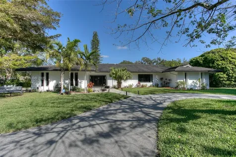 6875 N Cartee Road Palmetto Bay FL 33158