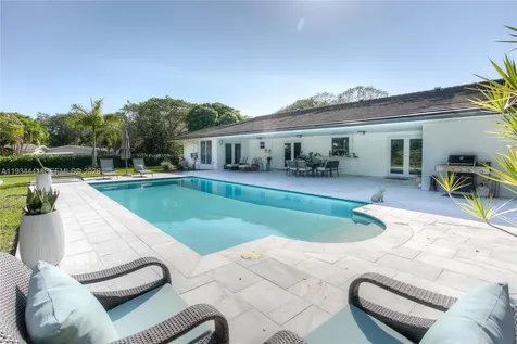 6875 N Cartee Road Palmetto Bay FL 33158