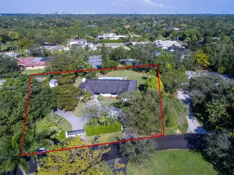6875 N Cartee Road Palmetto Bay FL 33158