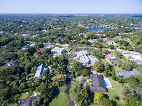 6875 N Cartee Road Palmetto Bay FL 33158