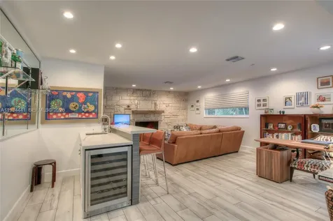 6875 N Cartee Road Palmetto Bay FL 33158