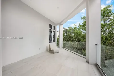 3912 Island Estates Drive Aventura FL 33160