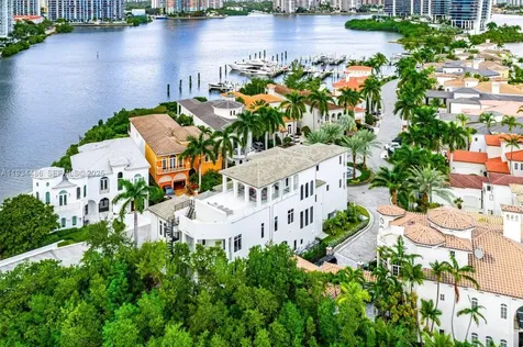 3912 Island Estates Drive Aventura FL 33160