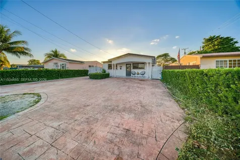 3640 SW 92nd Avenue Miami FL 33165