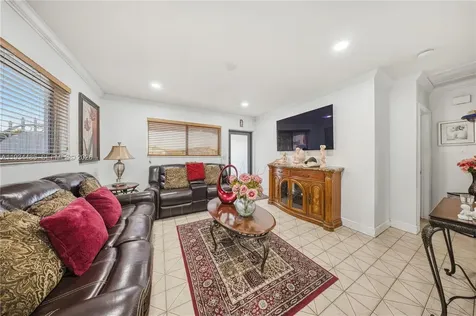 3640 SW 92nd Avenue Miami FL 33165