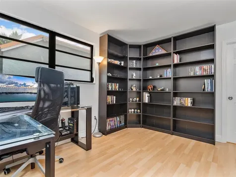 515 NE 38th Street Miami FL 33137